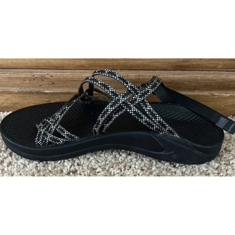 CHACO Strappy ZX/2 Sandals Black Backless Outdoor Sports Trail Slip On W9